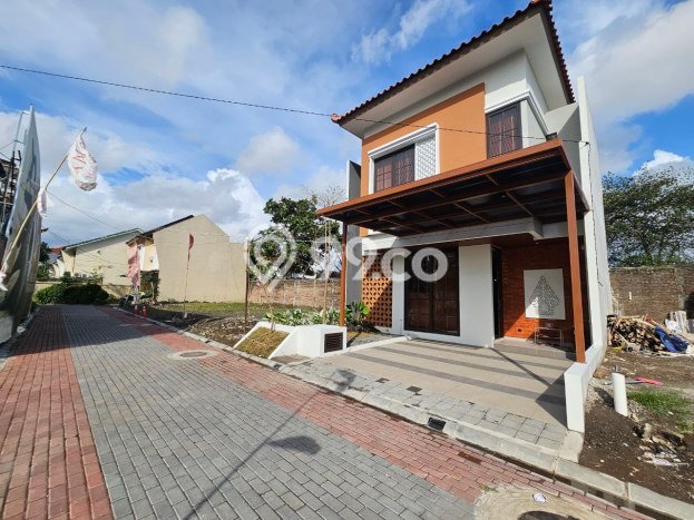 Dijual Rumah Premium dengan Fasilitas Sekitar Lengkap di Jetis, Yogyakarta Dijual Rumah Premium dengan Fasilitas Sekitar Lengkap di Jetis, Yogyakarta