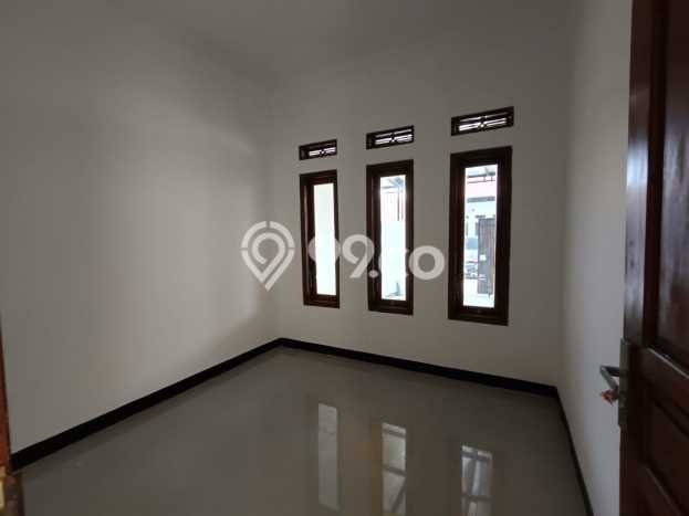 DIJUAL CEPAT! Rumah , Bandung, Luas 85m2m² LB 65m2m² DIJUAL CEPAT! Rumah , Bandung, Luas 85m2m² LB 65m2m²
