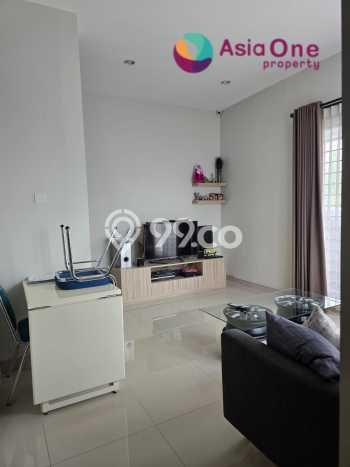 Jual Rumah Luas Megah Dengan View Cantik di Graha Raya, Tangerang Selatan Jual Rumah Luas Megah Dengan View Cantik di Graha Raya, Tangerang Selatan