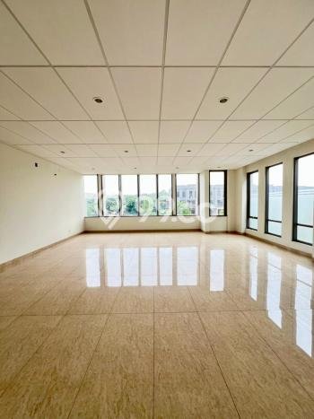 Ruko Dijual di BSD LT 302m2, LB 1298m2 untuk Investasi Ruko Dijual di BSD LT 302m2, LB 1298m2 untuk Investasi