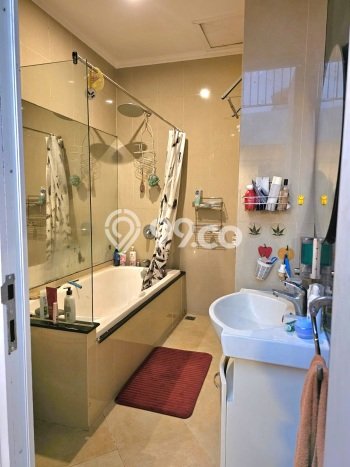 Hunian Nyaman Asri 2 KT Siap Pakai di BSD The Icon Tangerang Hunian Nyaman Asri 2 KT Siap Pakai di BSD The Icon Tangerang