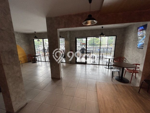 Untuk Dijual! Komersial di Salemba Jakarta Pusat LT 585m2 / LB 546m2 Kawasan Strategis Untuk Dijual! Komersial di Salemba Jakarta Pusat LT 585m2 / LB 546m2 Kawasan Strategis