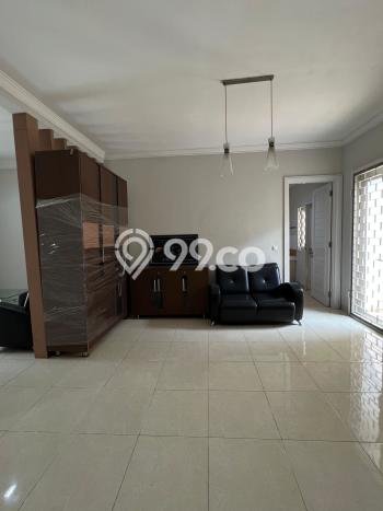Rumah sewa siap pakai 3 Kamar Tidur di Alam Sutera, Tangerang Rumah sewa siap pakai 3 Kamar Tidur di Alam Sutera, Tangerang