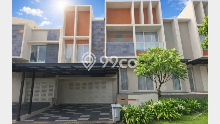 Jual Rumah Mewah Elegan Dengan View Eksklusif di Gading Serpong, Tangerang Jual Rumah Mewah Elegan Dengan View Eksklusif di Gading Serpong, Tangerang