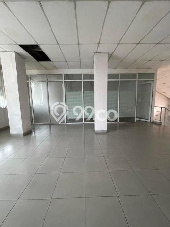 Ruko untuk disewa di BSD punya LT 45m2 & LB 45m2 harga sewa kompetitif Ruko untuk disewa di BSD punya LT 45m2 & LB 45m2 harga sewa kompetitif
