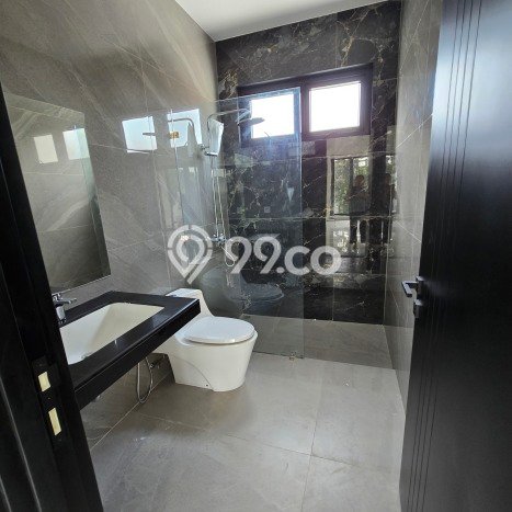 Best Deal Hunian Premium Ideal dan Luas di BSD, Tangerang Selatan Best Deal Hunian Premium Ideal dan Luas di BSD, Tangerang Selatan