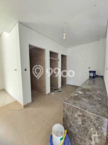 AREA KOMERSIAL! Komersial For Rent Kawasan Pasar Minggu, Luas 2000m2m², Jalan Strategis, Ready Bisnis AREA KOMERSIAL! Komersial For Rent Kawasan Pasar Minggu, Luas 2000m2m², Jalan Strategis, Ready Bisnis