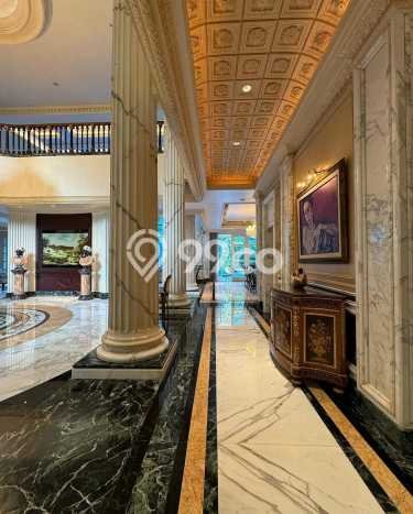 Rumah Elit Modern Tanpa Renovasi di Pondok Indah Jakarta Selatan Rumah Elit Modern Tanpa Renovasi di Pondok Indah Jakarta Selatan