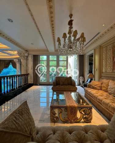 Rumah Elit Modern Tanpa Renovasi di Pondok Indah Jakarta Selatan Rumah Elit Modern Tanpa Renovasi di Pondok Indah Jakarta Selatan