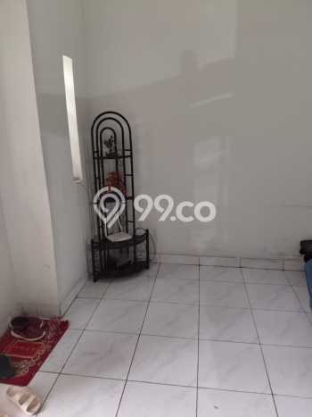 Rumah Strategis Minimalis Lb 180m2 di Cengkareng, Jakarta Barat Rumah Strategis Minimalis Lb 180m2 di Cengkareng, Jakarta Barat