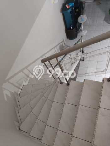 Rumah Strategis Minimalis Lb 180m2 di Cengkareng, Jakarta Barat Rumah Strategis Minimalis Lb 180m2 di Cengkareng, Jakarta Barat