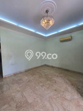 Ready to Use! Luxury House LT 300m2 Desain Modern di Tomang Ready to Use! Luxury House LT 300m2 Desain Modern di Tomang