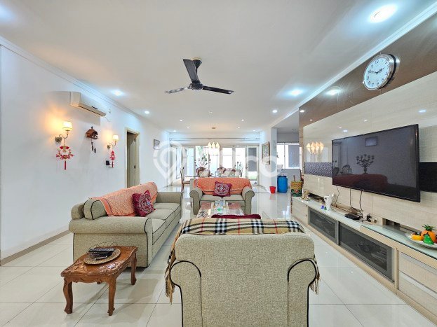 Rumah Elit Modern Tanpa Renovasi di Alam Sutera Tangerang Rumah Elit Modern Tanpa Renovasi di Alam Sutera Tangerang