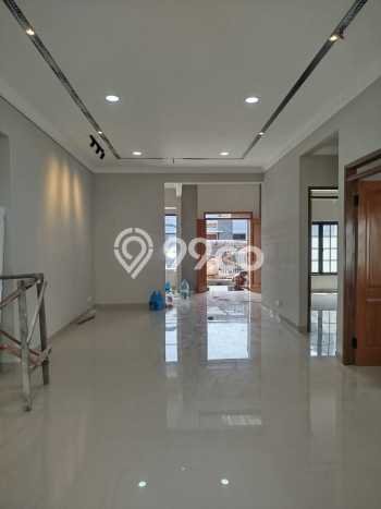 Hunian Elit LB 135m2 Siap Pakai Desain Elegan di BSD Kencana Loka, Tangerang Hunian Elit LB 135m2 Siap Pakai Desain Elegan di BSD Kencana Loka, Tangerang