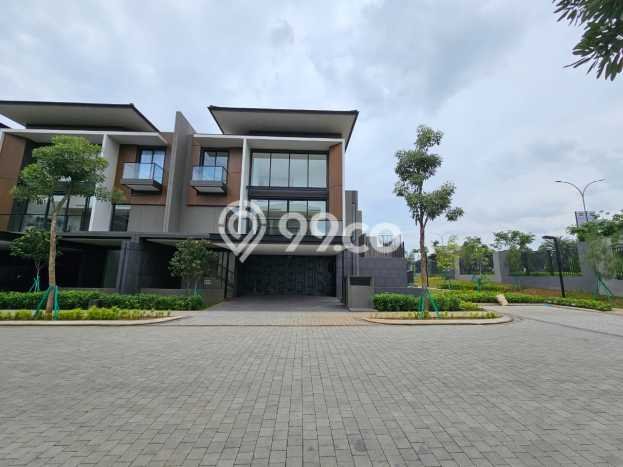 Disewakan Rumah Nyaman LT 381m2 / LB 445m2 di BSD City, Tangerang Disewakan Rumah Nyaman LT 381m2 / LB 445m2 di BSD City, Tangerang