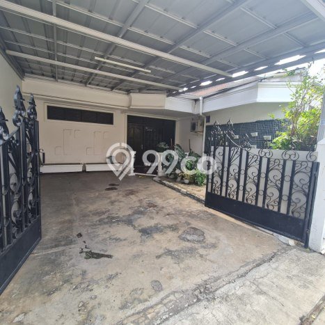 Hunian Mewah Siap Huni LT 280m2 di Duren Sawit, Jakarta Timur Hunian Mewah Siap Huni LT 280m2 di Duren Sawit, Jakarta Timur
