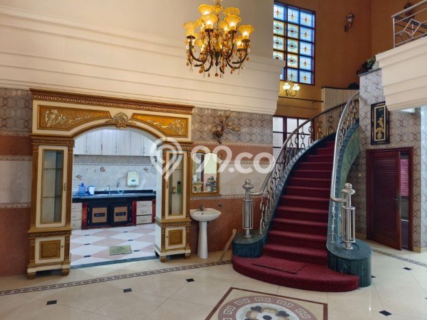 For Sale! Luxury House LT 330m2 Desain Elegan di Jatibening For Sale! Luxury House LT 330m2 Desain Elegan di Jatibening