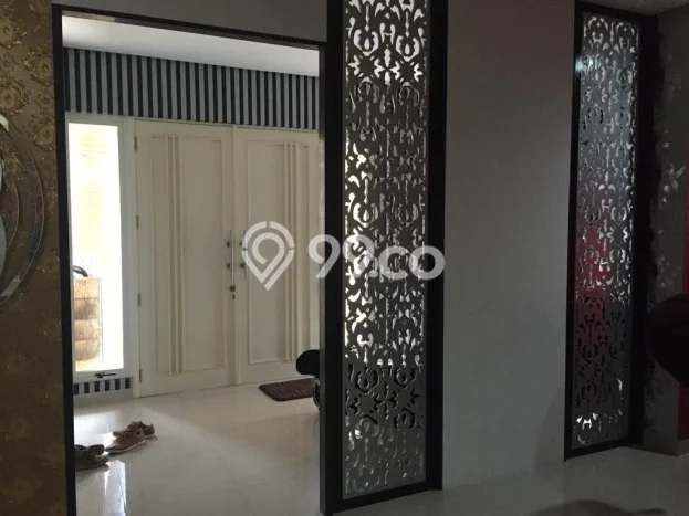 Dijual Rumah Mewah Megah Dengan View Eksklusif di Galaxy, Bekasi Dijual Rumah Mewah Megah Dengan View Eksklusif di Galaxy, Bekasi