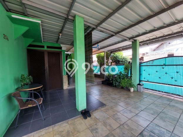 Rumah Modern 4 KT di Jaka Setia Bekasi Semi Furnished Rumah Modern 4 KT di Jaka Setia Bekasi Semi Furnished