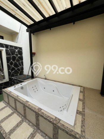 For Sale! Luxury House LT 200m2 Desain Elegan di Galaxy For Sale! Luxury House LT 200m2 Desain Elegan di Galaxy