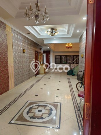 For Sale! Luxury House LT 330m2 Desain Elegan di Jatibening For Sale! Luxury House LT 330m2 Desain Elegan di Jatibening