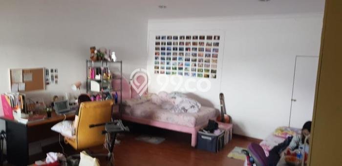 Jual Rumah Eksklusif 5 KT di Green Ville, Jakarta Barat Jual Rumah Eksklusif 5 KT di Green Ville, Jakarta Barat