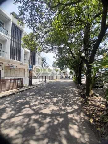 Ruko Dijual di Bandung LT 97m2 & LB 200m2 Lokasi Terbaik! Ruko Dijual di Bandung LT 97m2 & LB 200m2 Lokasi Terbaik!