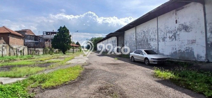 Gudang disewakan lokasi strategis Cangkuang Bandung 5000m2 Gudang disewakan lokasi strategis Cangkuang Bandung 5000m2