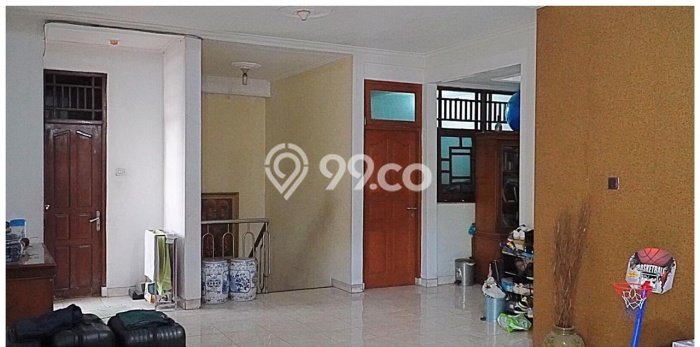 Jual Rumah Mewah Megah Dengan View Cantik di Klender, Jakarta Timur Jual Rumah Mewah Megah Dengan View Cantik di Klender, Jakarta Timur