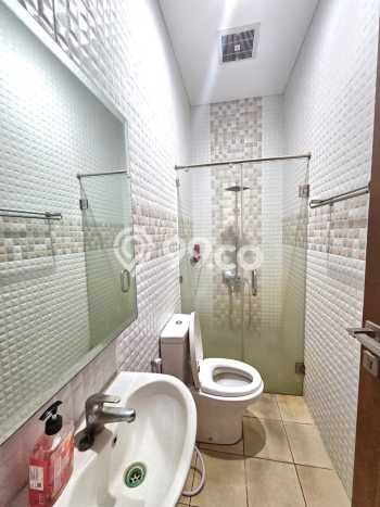 Dijual Rumah Mewah Megah Dengan View Eksklusif di Pondok Indah, Jakarta Selatan Dijual Rumah Mewah Megah Dengan View Eksklusif di Pondok Indah, Jakarta Selatan