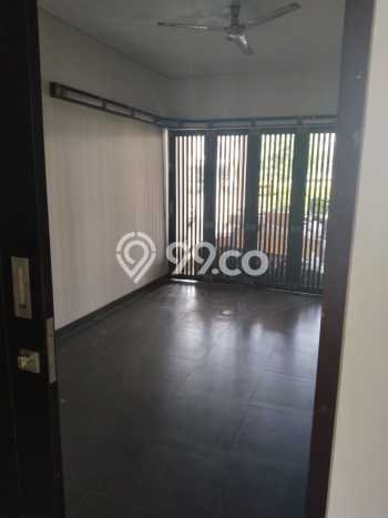 Rumah Modern 4 KT LT 144m2 di Harapan Indah Rumah Modern 4 KT LT 144m2 di Harapan Indah