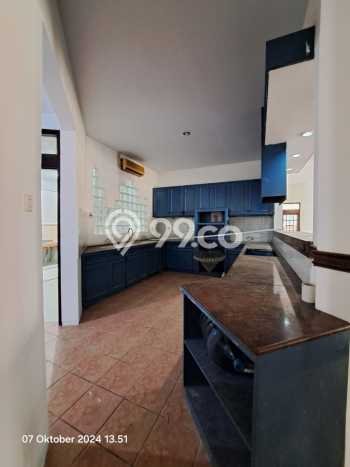 Rumah Bagus Siap Huni Di Kebayoran Lama Luas 320m2 Aman Rumah Bagus Siap Huni Di Kebayoran Lama Luas 320m2 Aman