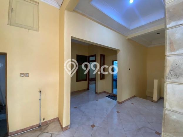 Hunian Nyaman Asri 4 KT Siap Pakai di Pondok Bambu Jakarta Timur Hunian Nyaman Asri 4 KT Siap Pakai di Pondok Bambu Jakarta Timur