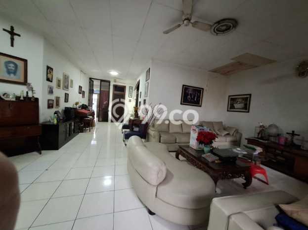 Hunian Eksklusif Dijual LT 353m2 di BSD, Tangerang Selatan Hunian Eksklusif Dijual LT 353m2 di BSD, Tangerang Selatan