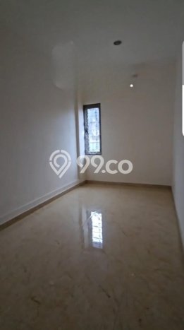 For Sale! Premium House LT 242m2 Desain Elegan di Kemanggisan For Sale! Premium House LT 242m2 Desain Elegan di Kemanggisan