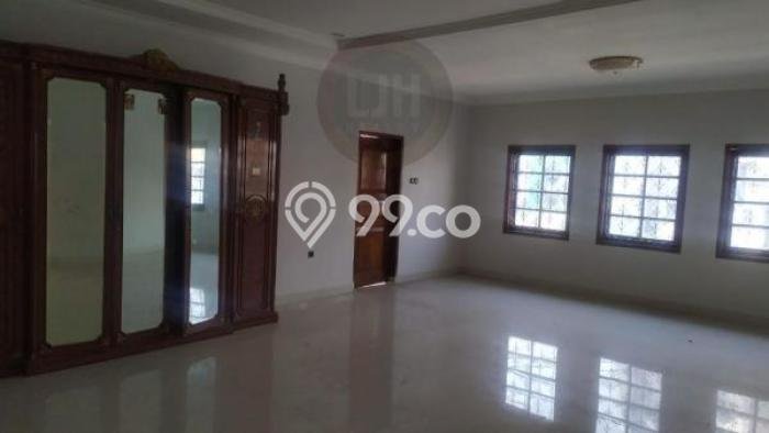 Hunian Eksklusif Siap Huni LT 800m2 di Kebayoran Lama, Jakarta Selatan Hunian Eksklusif Siap Huni LT 800m2 di Kebayoran Lama, Jakarta Selatan
