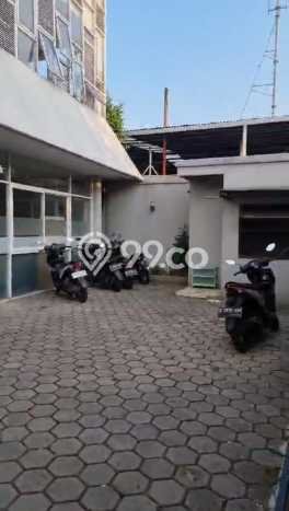 Dijual Rumah Kost di Kemanggisan, Jakarta Barat, 56 KT, 56 KM, Bangunan 1363m2 Dijual Rumah Kost di Kemanggisan, Jakarta Barat, 56 KT, 56 KM, Bangunan 1363m2