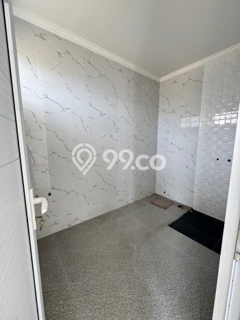Rumah Elit Modern Tanpa Renovasi di Pejaten Jakarta Selatan Rumah Elit Modern Tanpa Renovasi di Pejaten Jakarta Selatan