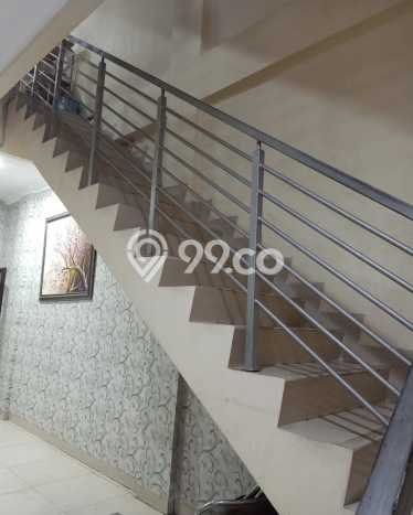 Ruko Dijual di Cipondoh Tangerang dengan LB 225m2 Ruko Dijual di Cipondoh Tangerang dengan LB 225m2