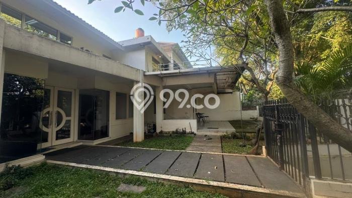 Hunian Eksklusif Siap Huni LT 469m2 di Kebayoran Baru, Jakarta Selatan Hunian Eksklusif Siap Huni LT 469m2 di Kebayoran Baru, Jakarta Selatan