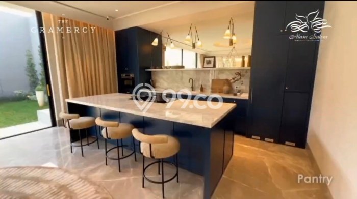 For Sale! Luxury House LT 312m2 Desain Modern di Alam Sutera For Sale! Luxury House LT 312m2 Desain Modern di Alam Sutera