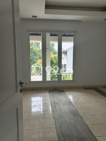 Dijual Hunian Rumah Terawat 3 KT di Kota Wisata, Bogor Dijual Hunian Rumah Terawat 3 KT di Kota Wisata, Bogor