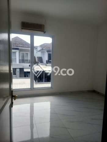 Rumah Modern 4 KT di Kota Wisata Bogor Rumah Modern 4 KT di Kota Wisata Bogor