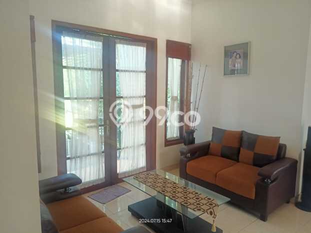 Rumah Elit Modern Tanpa Renovasi di Legenda Wisata Bogor Rumah Elit Modern Tanpa Renovasi di Legenda Wisata Bogor