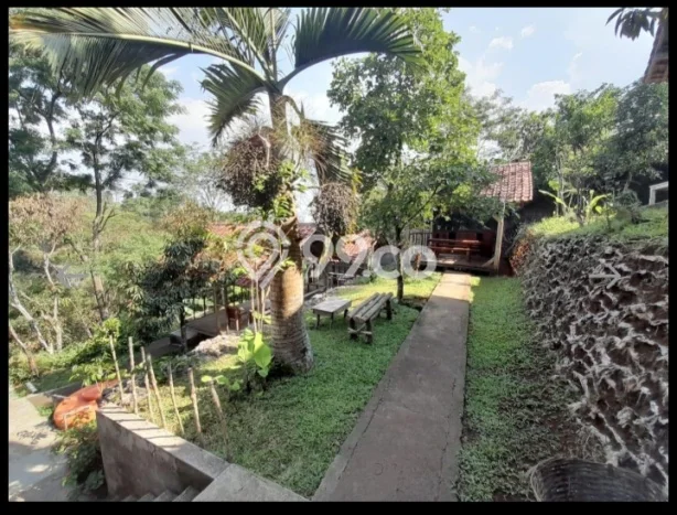 Komersial Bagus Dijual LB 265m2 Lokasi Strategis Bandung Area Cocok untuk Berbisnis Komersial Bagus Dijual LB 265m2 Lokasi Strategis Bandung Area Cocok untuk Berbisnis
