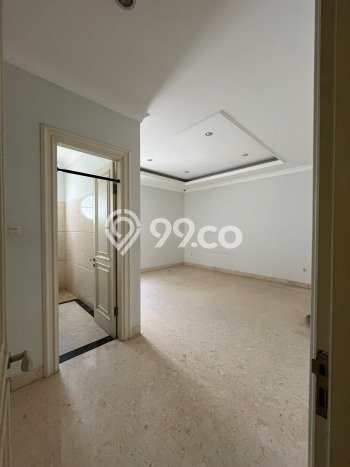 Hunian Mewah Siap Huni LT 300m2 di Serpong, Tangerang Selatan Hunian Mewah Siap Huni LT 300m2 di Serpong, Tangerang Selatan