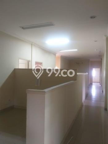 Rumah Mewah Akses Mudah di Jakarta Selatan Unfurnished Rumah Mewah Akses Mudah di Jakarta Selatan Unfurnished