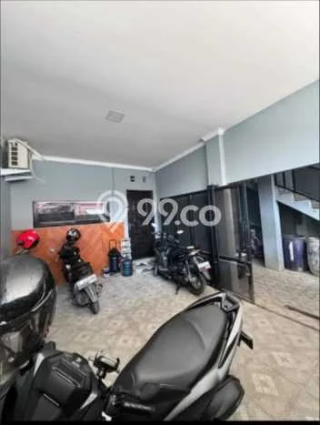 Unit Kost Dijual di Jakarta Timur Spesifikasi 14 Kamar Tidur dan Area Strategis Unit Kost Dijual di Jakarta Timur Spesifikasi 14 Kamar Tidur dan Area Strategis