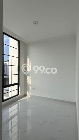 PRIME AREA! Rumah di , 4 KM, Area Premium, Luas 100m2m² LB 142m2m² PRIME AREA! Rumah di , 4 KM, Area Premium, Luas 100m2m² LB 142m2m²
