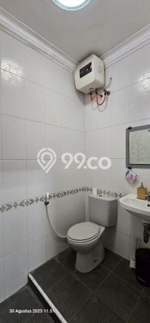 Rumah Elit Modern Tanpa Renovasi di Pantai Indah Kapuk Jakarta Utara Rumah Elit Modern Tanpa Renovasi di Pantai Indah Kapuk Jakarta Utara